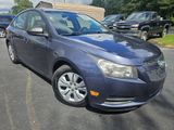 Used 2014 Chevrolet Cruze LS image 3