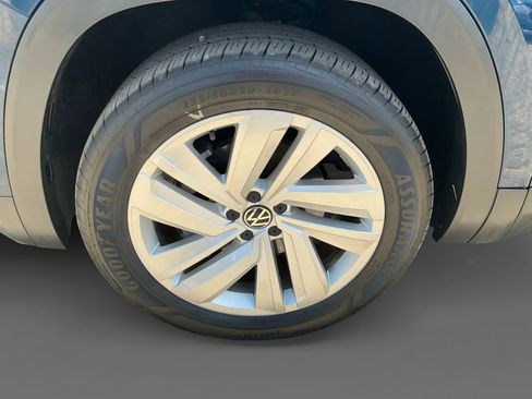 Used 2023 Volkswagen Atlas Cross Sport SE AWD/4WD image 14