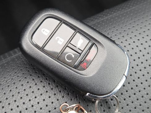 Used 2025 Honda CR-V Sport-L image 35