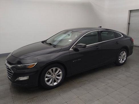 Used 2023 Chevrolet Malibu LT FWD image 2