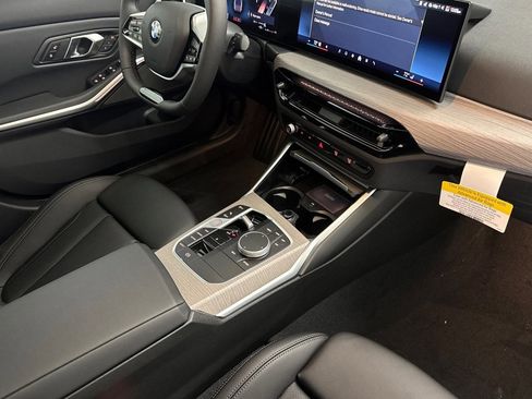 New 2026 BMW 330i Sedan w/ Premium Package image 27