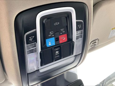 Used 2025 RAM 1500 Laramie w/ Bed Utility Group image 32