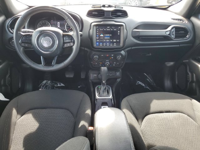 Used 2022 Jeep Renegade Altitude w/ Sun/Sound Group AWD/4WD image 28