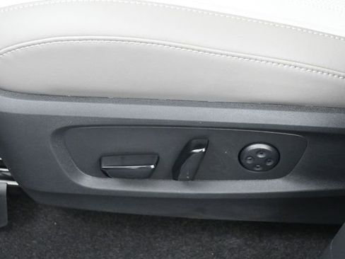 New 2026 INFINITI QX60 Luxe w/ Cargo Package image 13