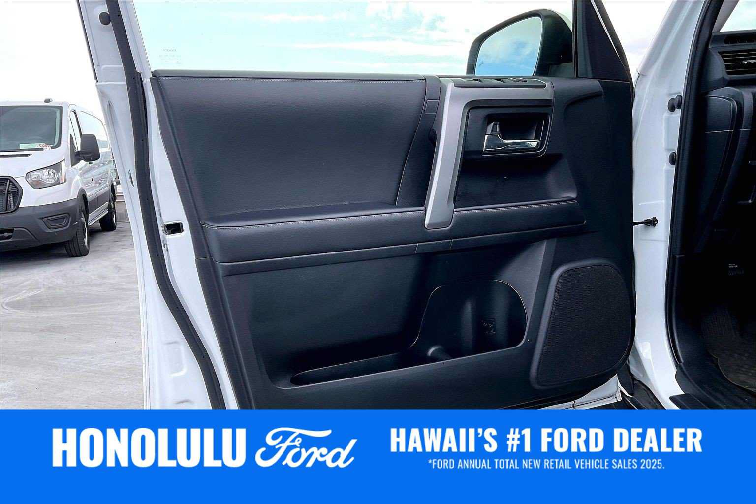 Used 2024 Toyota 4Runner SR5 Premium RWD image 27