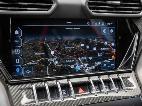 Used 2024 Lamborghini Urus Performante image 16