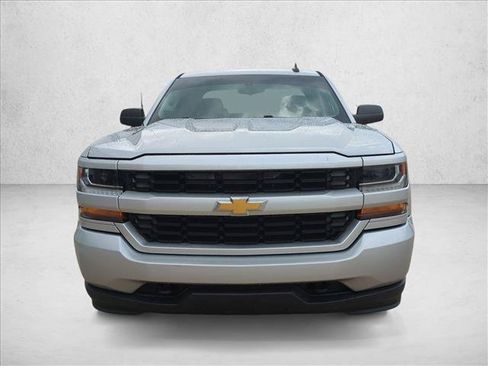 Used 2016 Chevrolet Silverado 1500 Custom w/ Custom Convenience Package RWD image 2