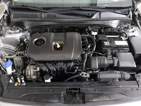 Used 2023 Kia Forte LXS image 18