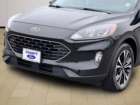 Used 2022 Ford Escape SEL w/ SEL Stealth AWD Package image 37