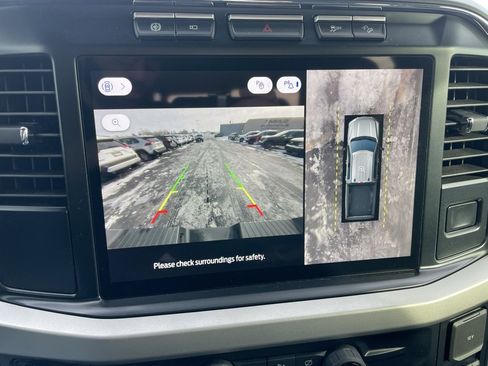 Used 2023 Ford F350 XLT w/ XLT Premium Package image 21