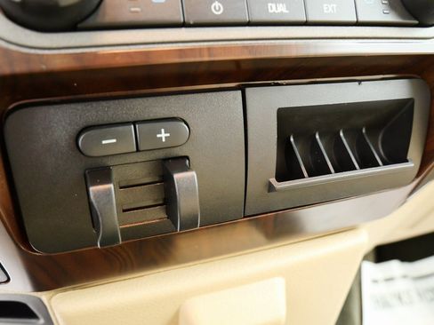 Used 2011 Ford F350 Lariat image 30