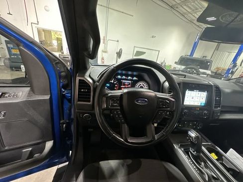 Used 2017 Ford F150 XLT w/ Equipment Group 302A Luxury AWD/4WD image 15