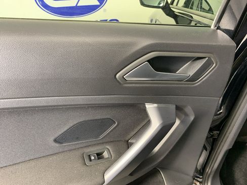 Used 2021 Volkswagen Tiguan S FWD image 31