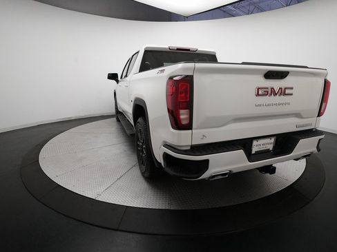 Used 2024 GMC Sierra 1500 Elevation image 33