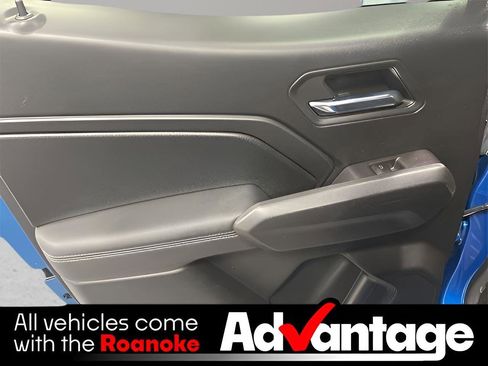 Used 2023 Chevrolet Colorado LT w/ LT Convenience Package II image 24