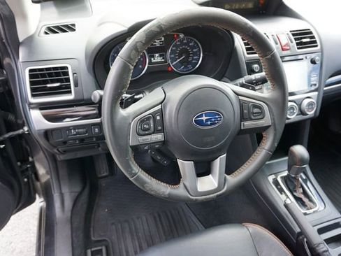 Used 2017 Subaru Crosstrek 2.0i Limited image 11
