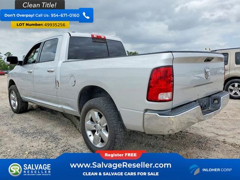 Used 2019 RAM 1500 Classic SLT AWD/4WD image 3