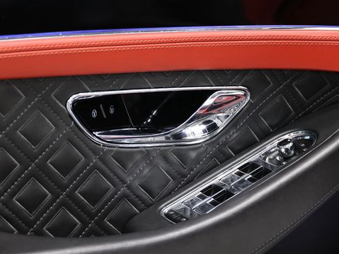 Used 2020 Bentley Continental GT V8 AWD/4WD image 11