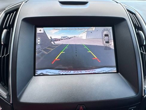 Used 2019 Ford Edge Titanium w/ Equipment Group 301A FWD image 26
