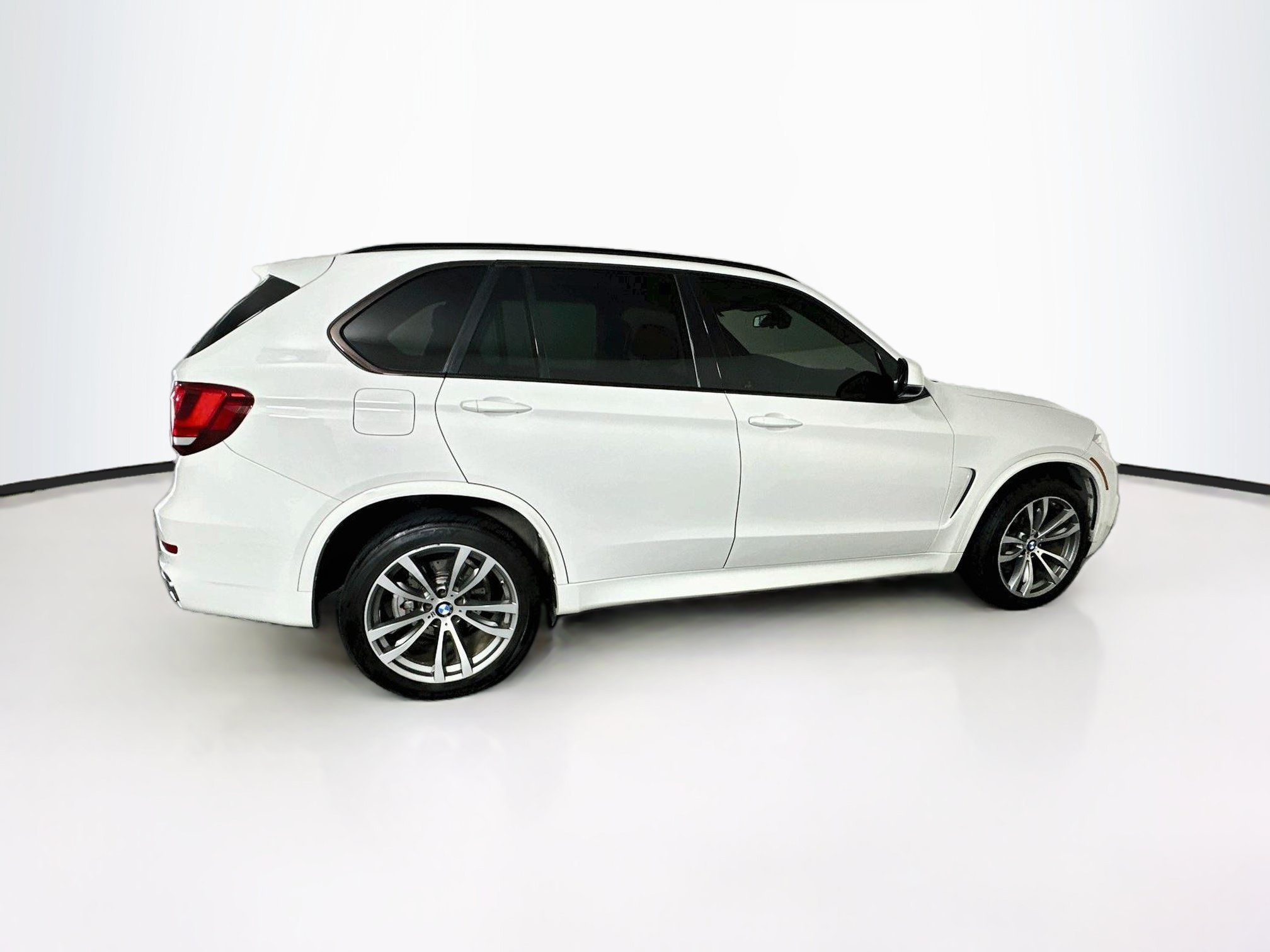 Used 2016 BMW X5 xDrive35i AWD/4WD image 10