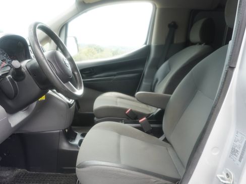 Used 2016 Nissan NV200 S image 14