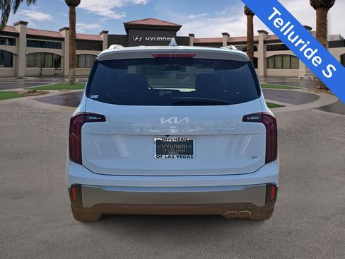 Used 2025 Kia Telluride S AWD/4WD image 7