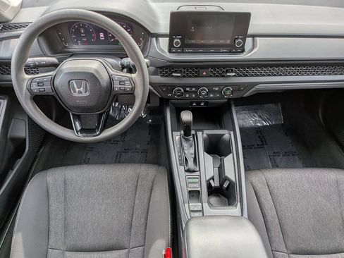 Used 2025 Honda Accord SE image 24