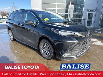 Used 2024 Toyota Sienna XLE