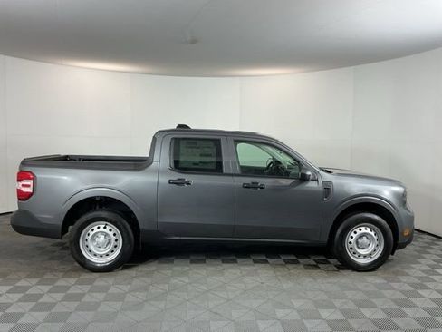 New 2026 Ford Maverick XL image 4