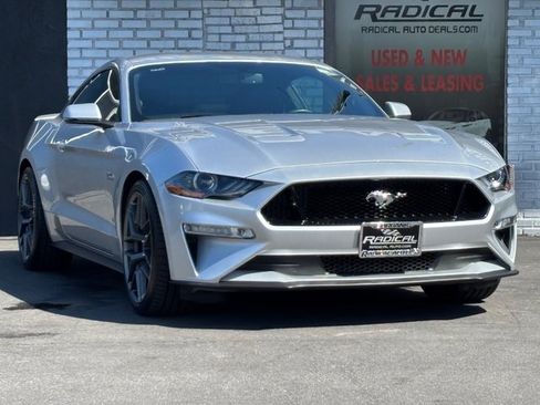 Used 2018 Ford Mustang GT Premium RWD image 5