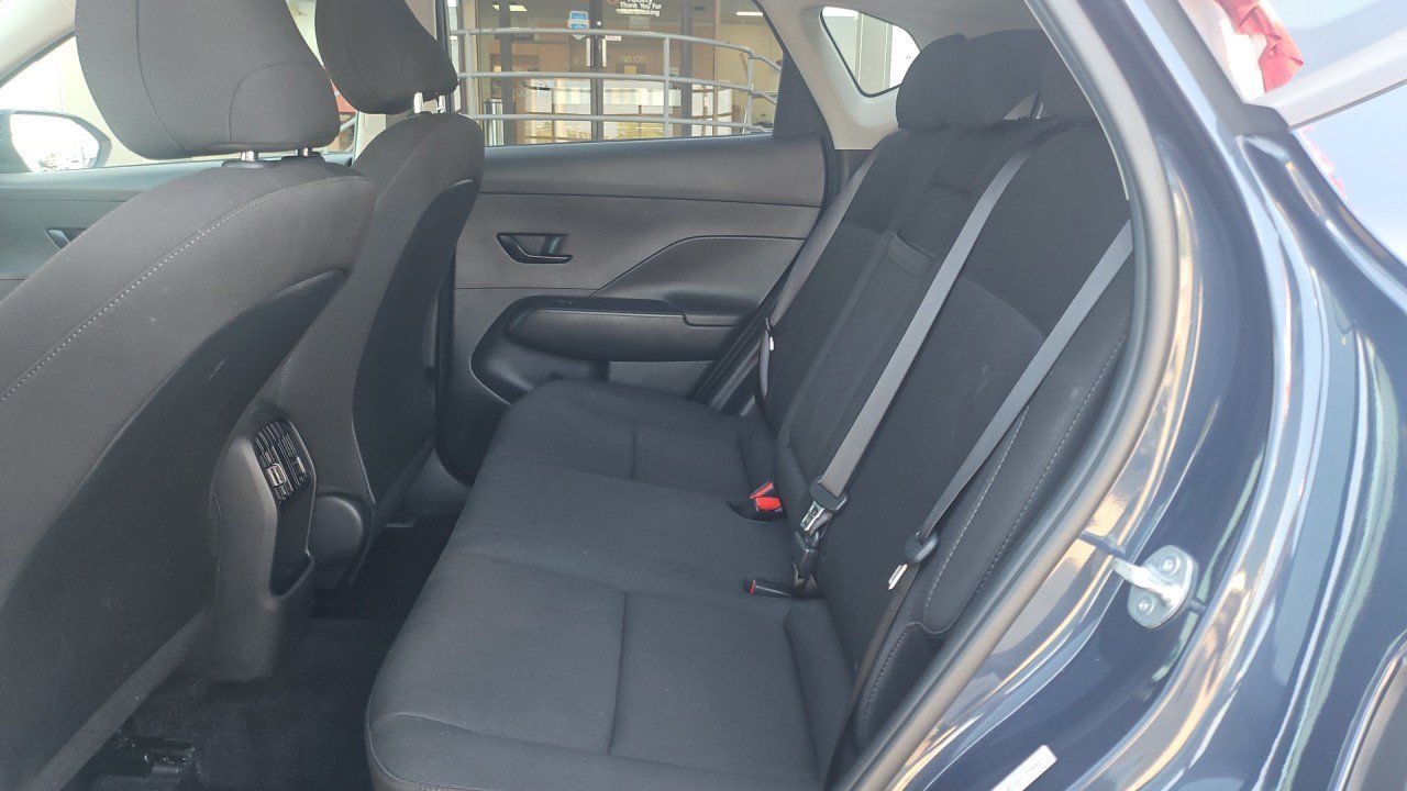 Used 2025 Hyundai Kona SEL AWD/4WD image 13