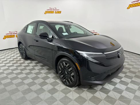 New 2026 Nissan Leaf Platinum+ w/ Cargo Package (Platinum+) image 8