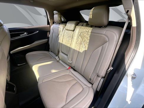 Used 2022 Lincoln Nautilus Reserve image 26