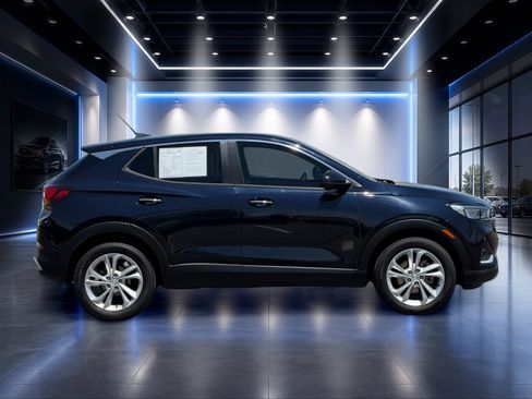 Used 2021 Buick Encore Preferred w/ Safety Package FWD image 3