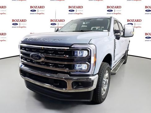 New 2026 Ford F250 Lariat w/ Chrome Package image 3