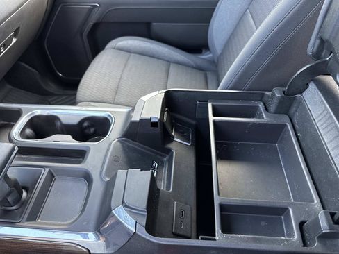 Used 2024 Chevrolet Silverado 1500 LT Trail Boss w/ Protection Package AWD/4WD image 30