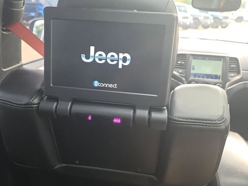 Used 2018 Jeep Grand Cherokee SRT AWD/4WD image 52