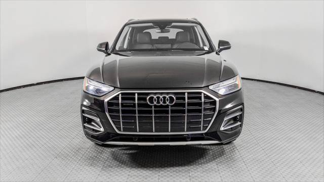 Used 2023 Audi Q5 2.0T Premium w/ Convenience Package AWD/4WD image 12