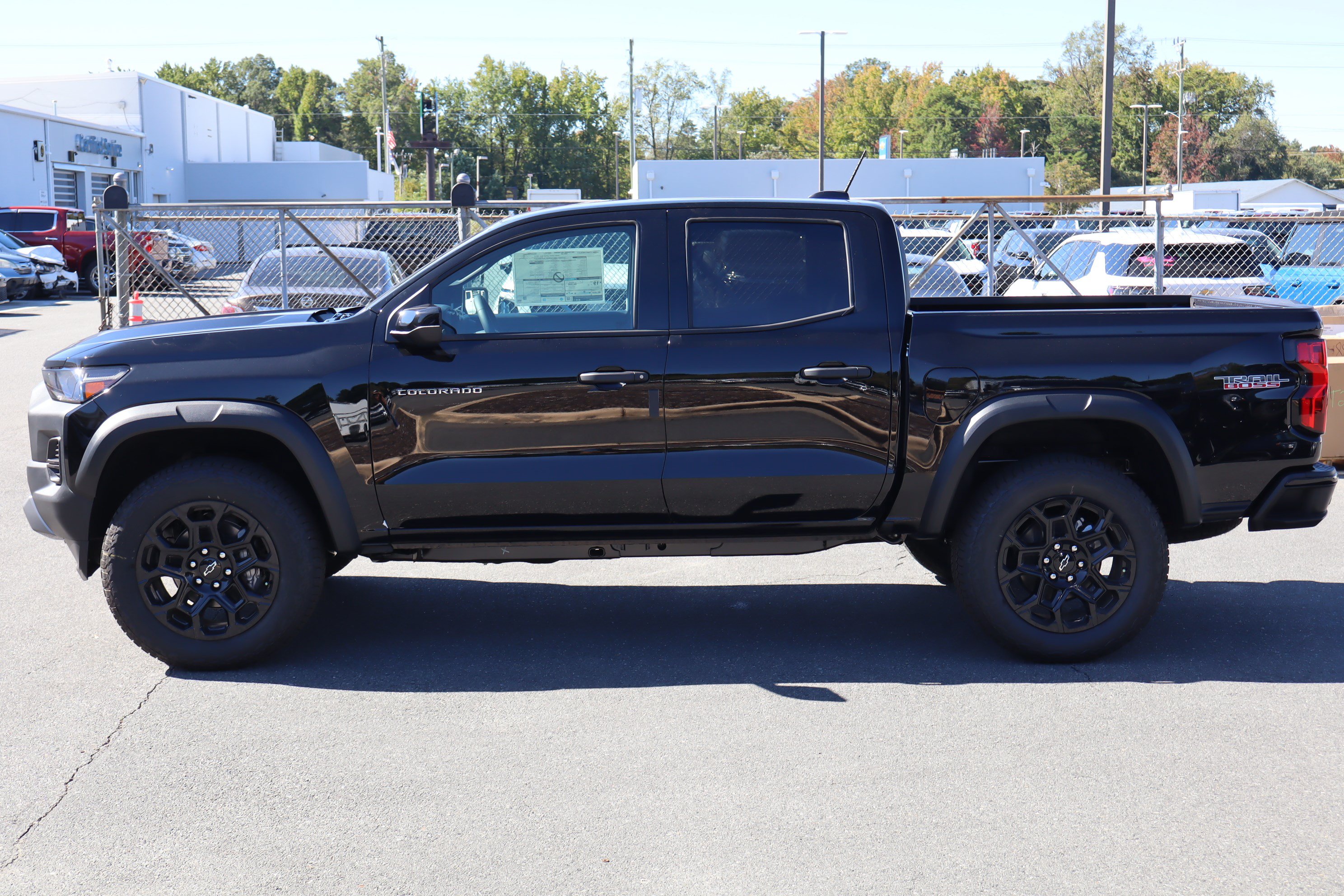 New 2026 Chevrolet Colorado Trail Boss AWD/4WD image 6