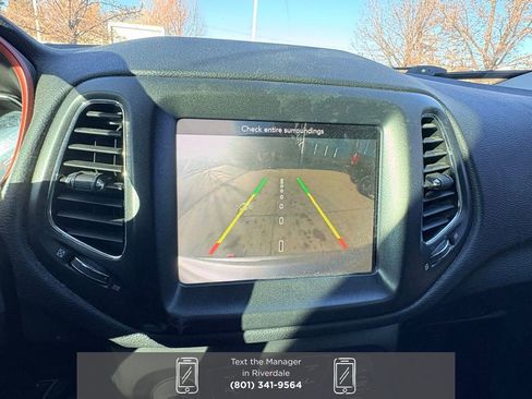 Used 2021 Jeep Compass Trailhawk image 23