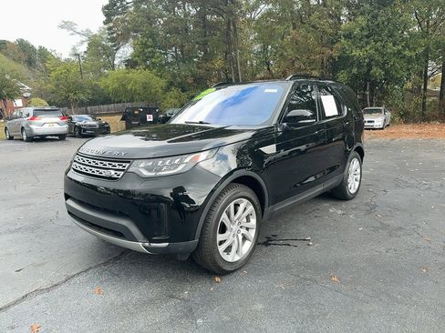 Used 2018 Land Rover Discovery HSE image 1