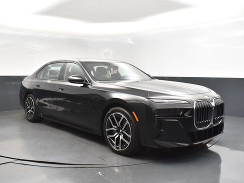 New 2026 BMW 740i xDrive 740i xDrive w/ Executive Package image 9