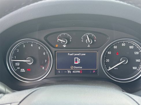 Certified 2021 Buick Enclave Essence image 28