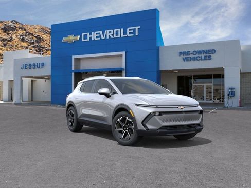 New 2026 Chevrolet Equinox EV LT image 1