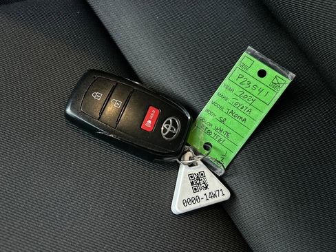 Used 2024 Toyota Tacoma SR image 27