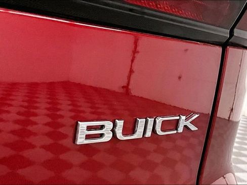 Used 2025 Buick Enclave Sport Touring w/ Power Package image 9