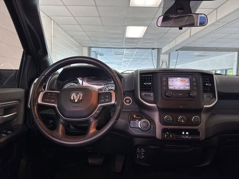 Used 2021 RAM 2500 Big Horn AWD/4WD image 9