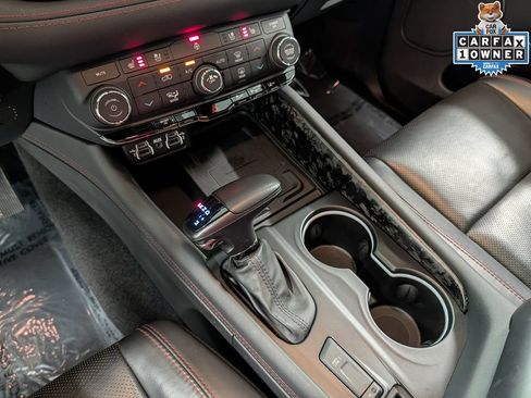 Used 2023 Dodge Durango R/T AWD/4WD image 19