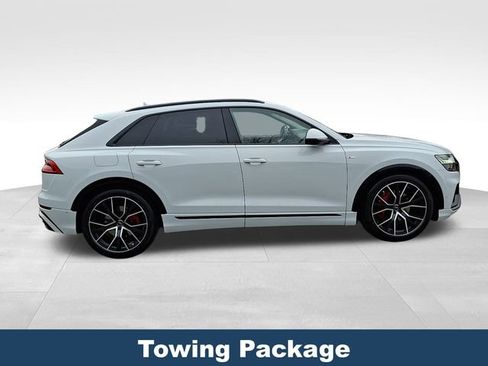 Used 2020 Audi Q8 Prestige w/ Prestige Package image 9