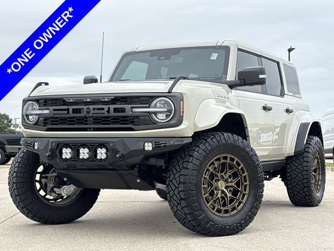 Certified 2025 Ford Bronco Raptor w/ Interior Carbon Fiber Pack AWD/4WD image 2